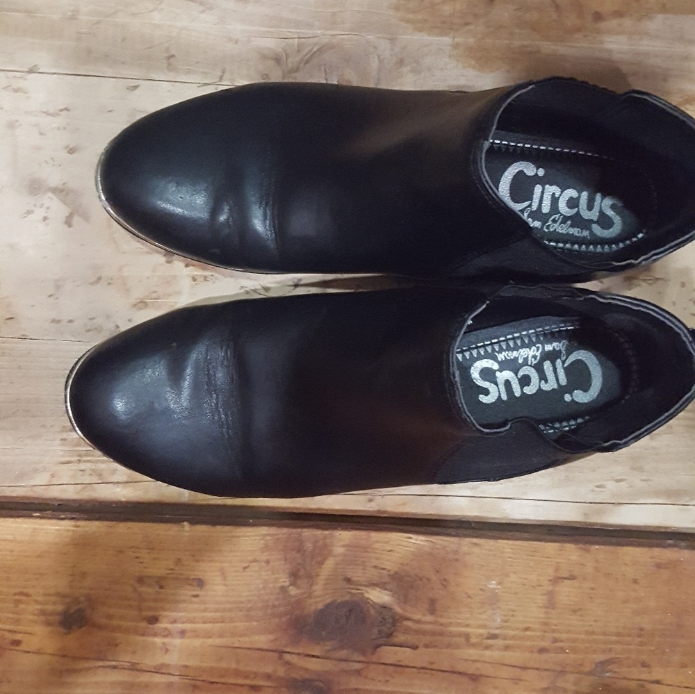 Black Booties Size 7.5